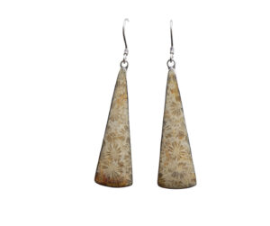 Orecchini in Corallo Fossile triangolari    FOCEA01