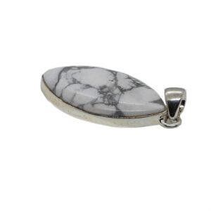 Pendente in Howlite ovale     WHP/01