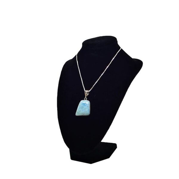 larimar larp05