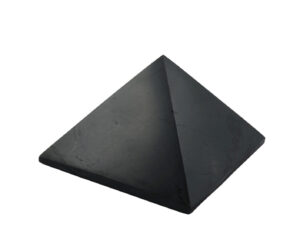 Piramide di Shungite lucidata 9 cm