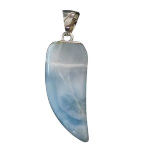 Pendente in larimar a forma di corno
