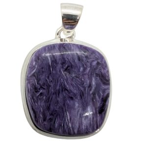 Pendente in charoite a forma quadrata