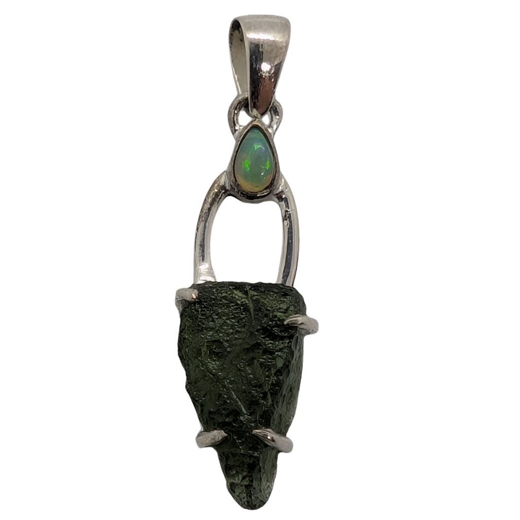Pendente in moldavite a forma irregolare MOLP01 2 Pendente in moldavite a forma irregolare