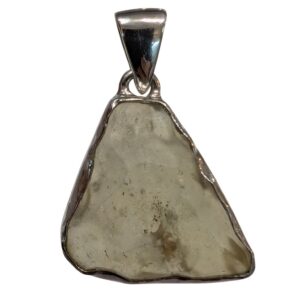 Pendente in libyan glass free form